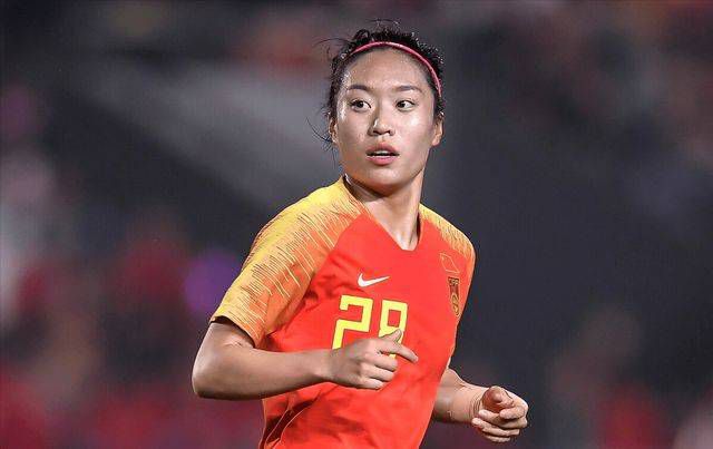 喜欢后面的大姑娘